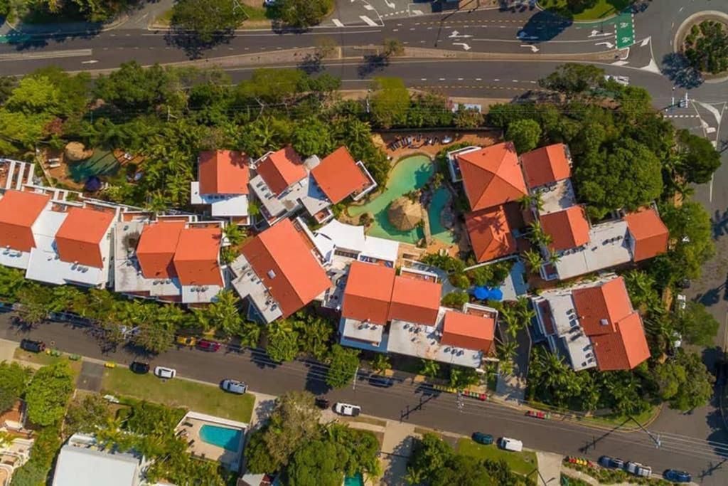 Haven On Noosa Hill - Sunset Views, Pools, Spa Exterior foto